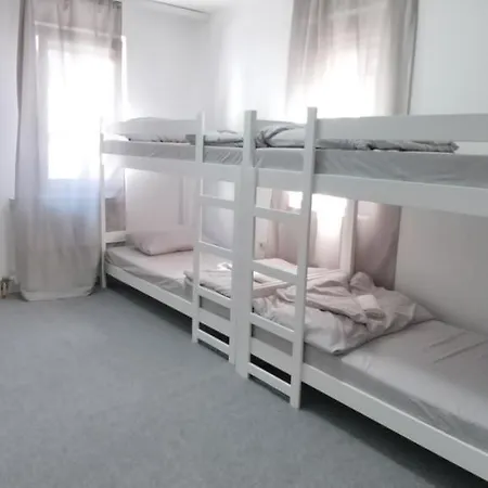 Center Luxury Hostel