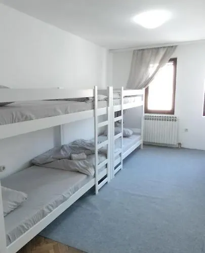 Center Luxury Hostel *