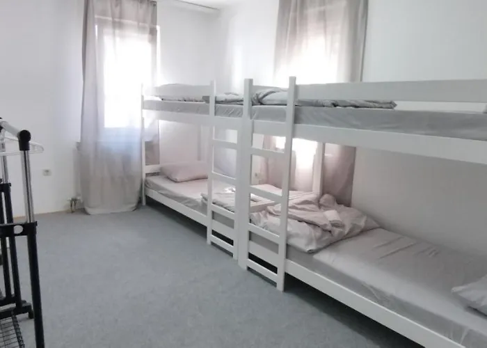 Center Luxury Hostel